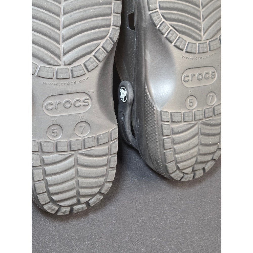 Crocs Classic Translucent Clogs Black Women 7 Men 5 Water Shoes 206908-001 - Picture 3 of 9